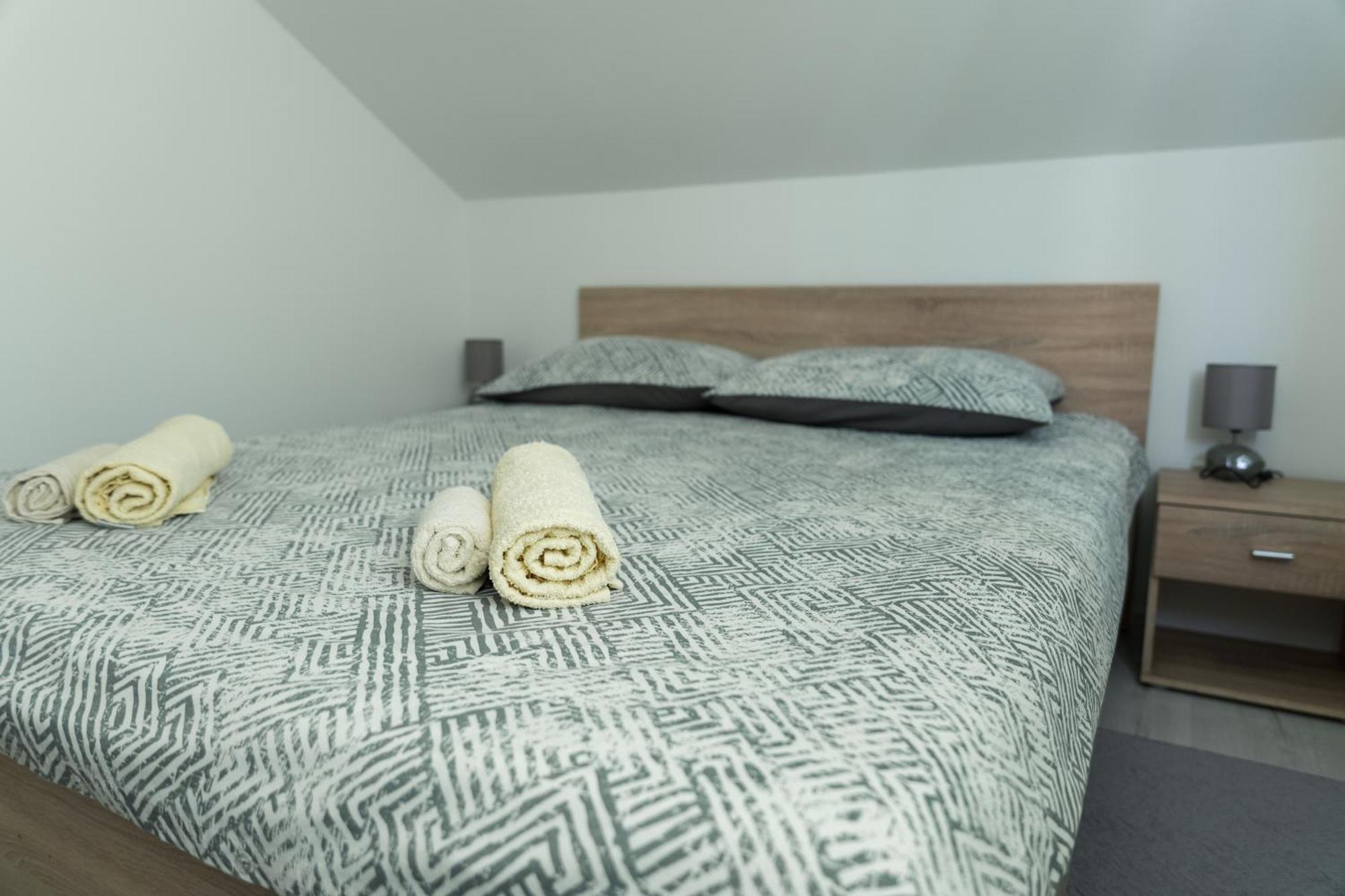 Sunny Day Apartments Sveta Nedjelja  Εξωτερικό φωτογραφία